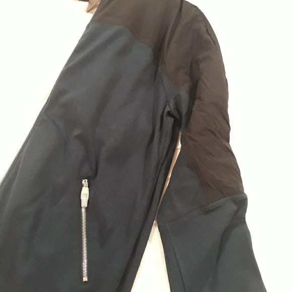 Louis Vuitton hoodie - Picture 3 of 5